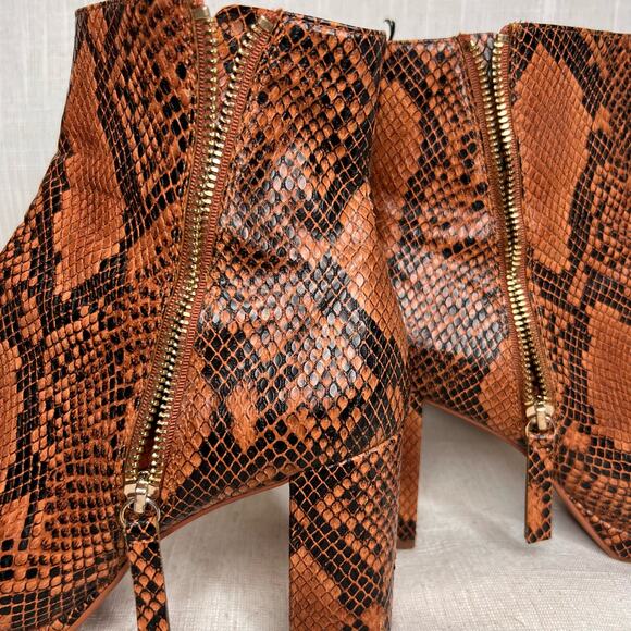 H&M Chunky Snakeskin Print Block Heel Ankle Boot Side Zip Height Size 8 1/2 - Picture 7 of 11